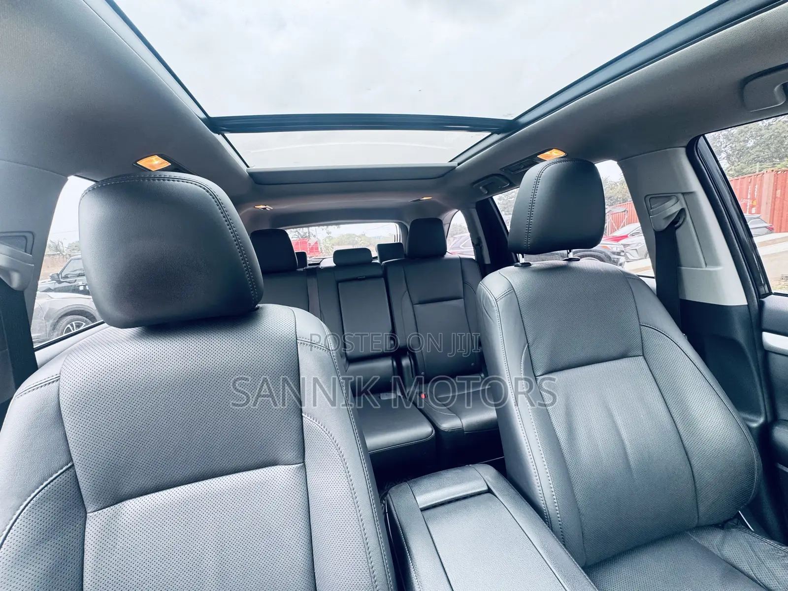 Toyota Highlander Limited Platinum 2019 Black