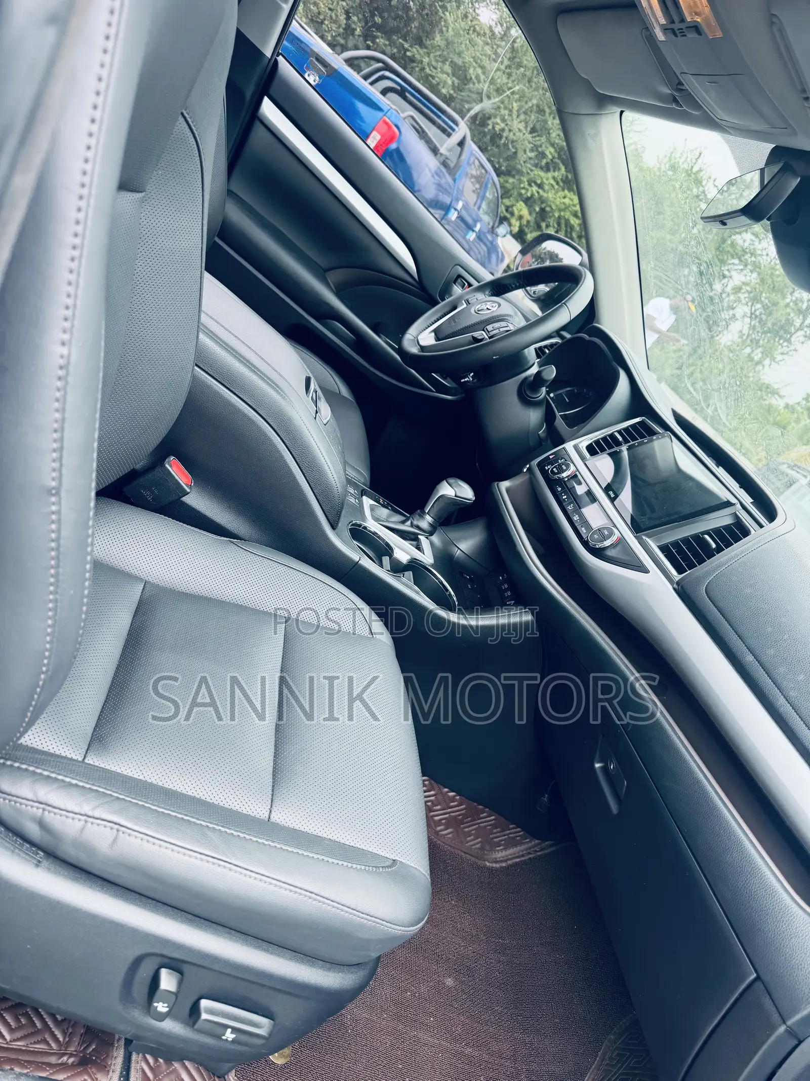 Toyota Highlander Limited Platinum 2019 Black