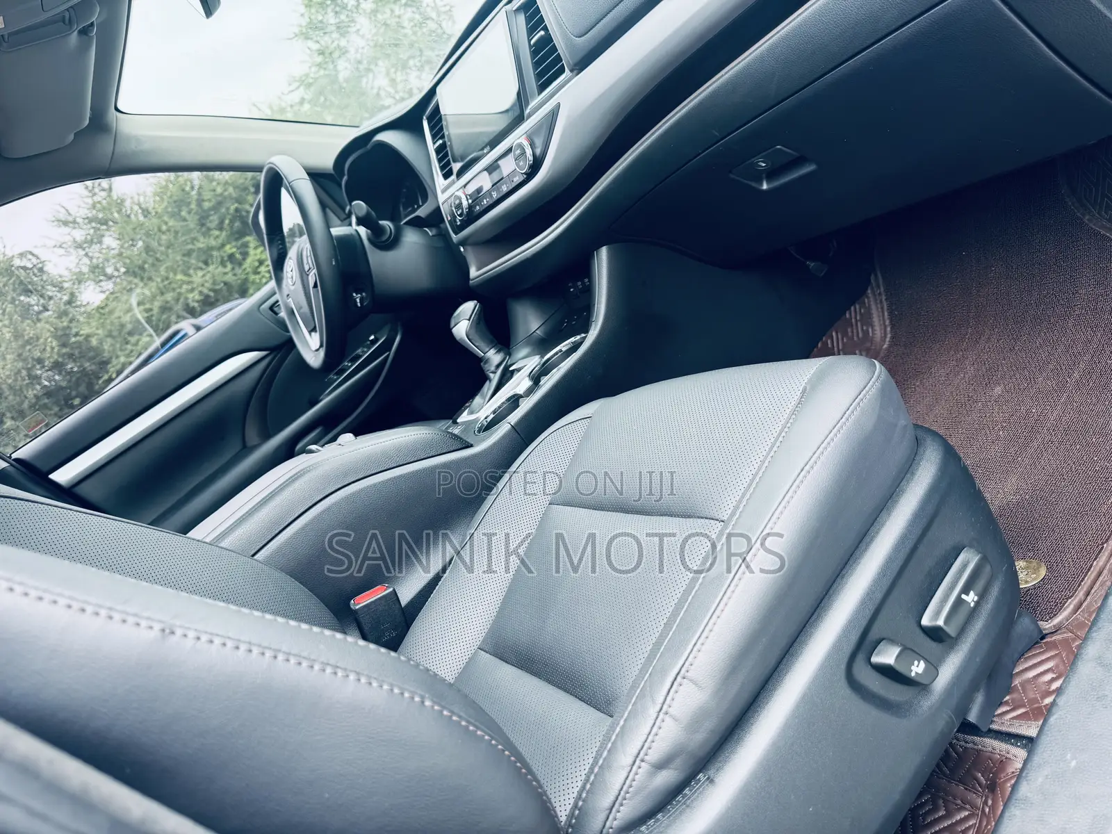 Toyota Highlander Limited Platinum 2019 Black