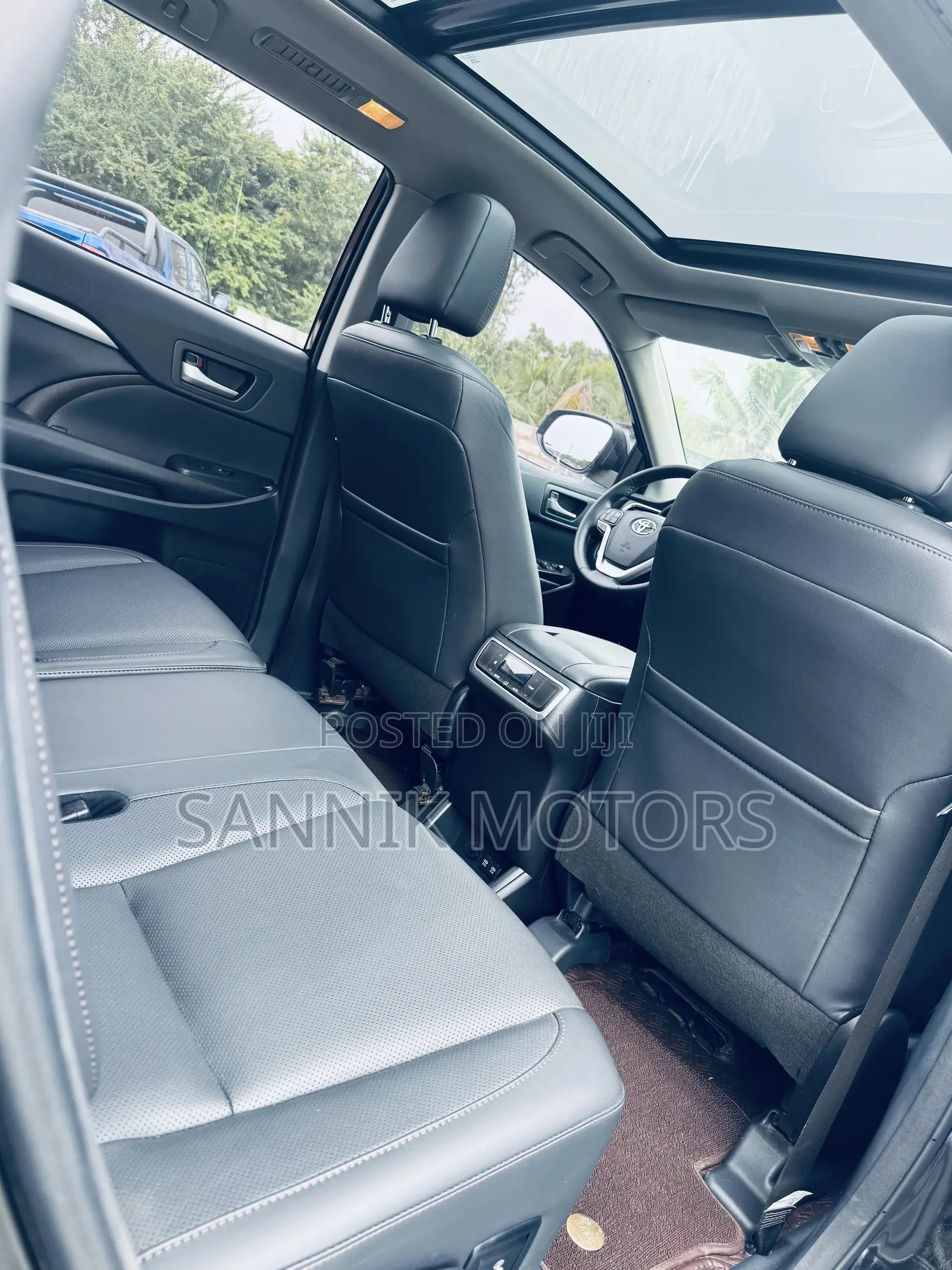 Toyota Highlander Limited Platinum 2019 Black
