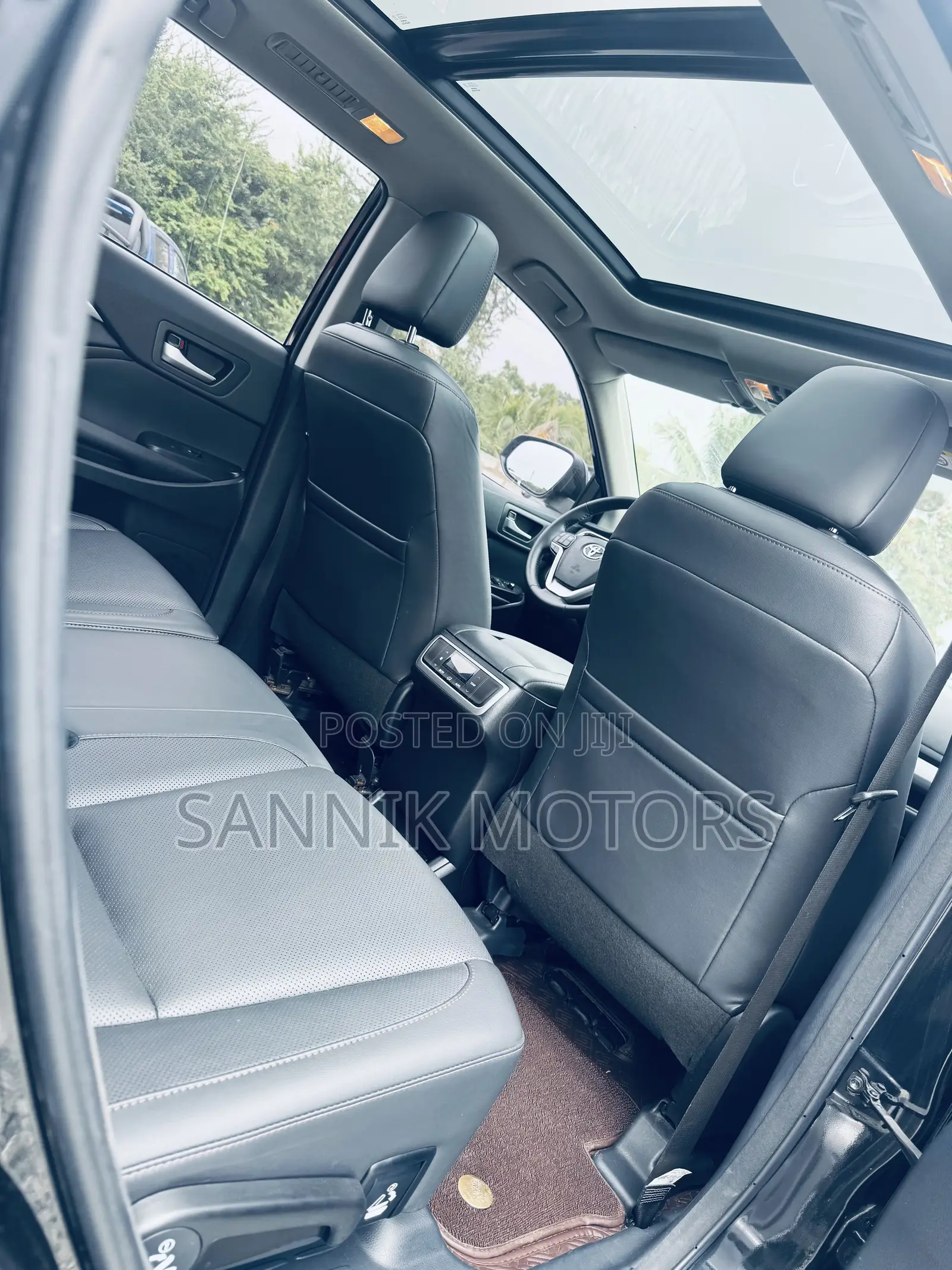 Toyota Highlander Limited Platinum 2019 Black