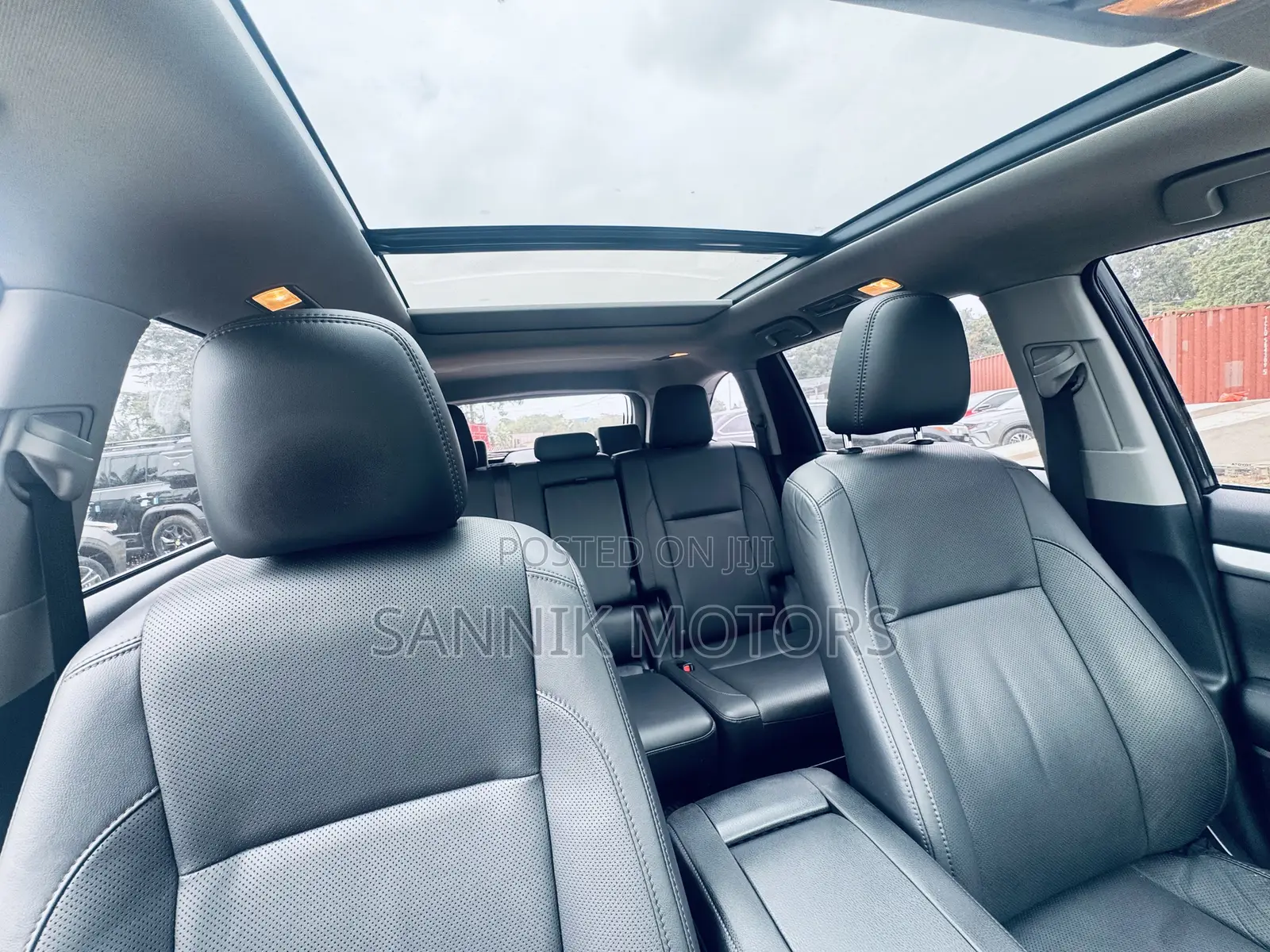 Toyota Highlander Limited Platinum 2019 Black