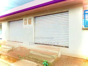 Store for Rent (Shops/Storefront).