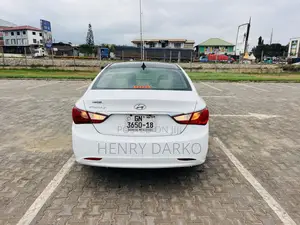 Hyundai Sonata 2012 White
