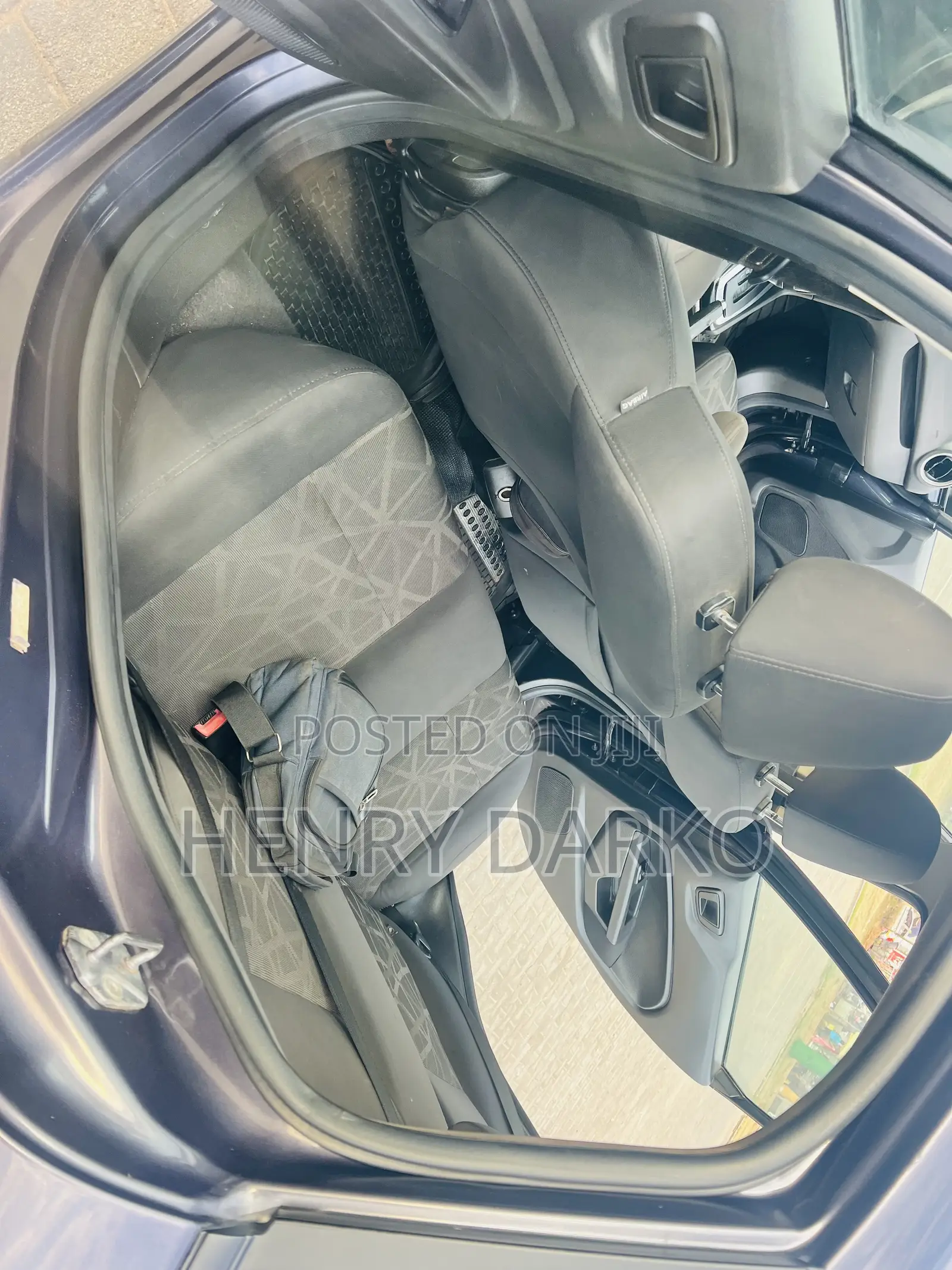 Ford Fiesta 2012 Gray