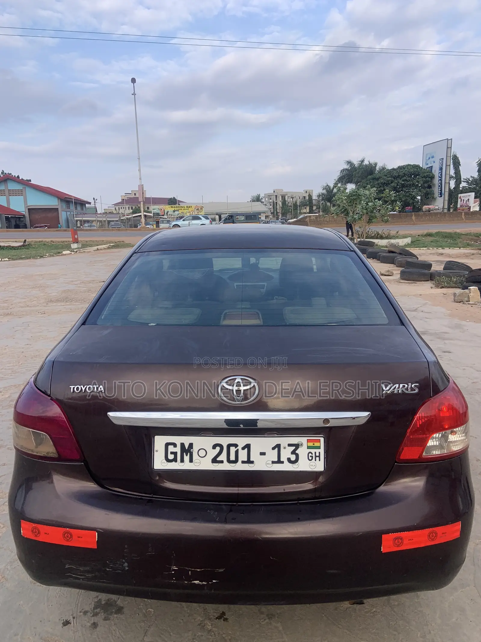 Toyota Yaris 2007 Brown
