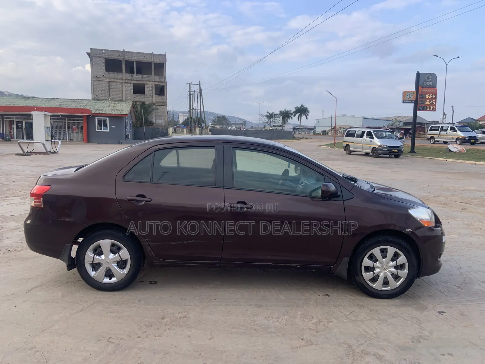 Toyota Yaris 2007 Brown