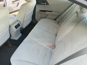 Honda Accord EX-L 4dr Sedan FWD (2.4L 4cyl 2A) 2016