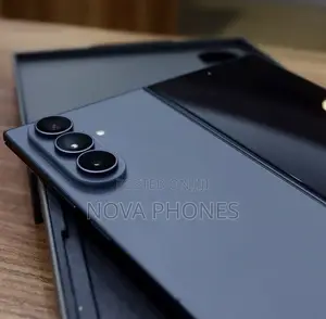 New Samsung Galaxy Z Fold8 Ultra 512 GB Black