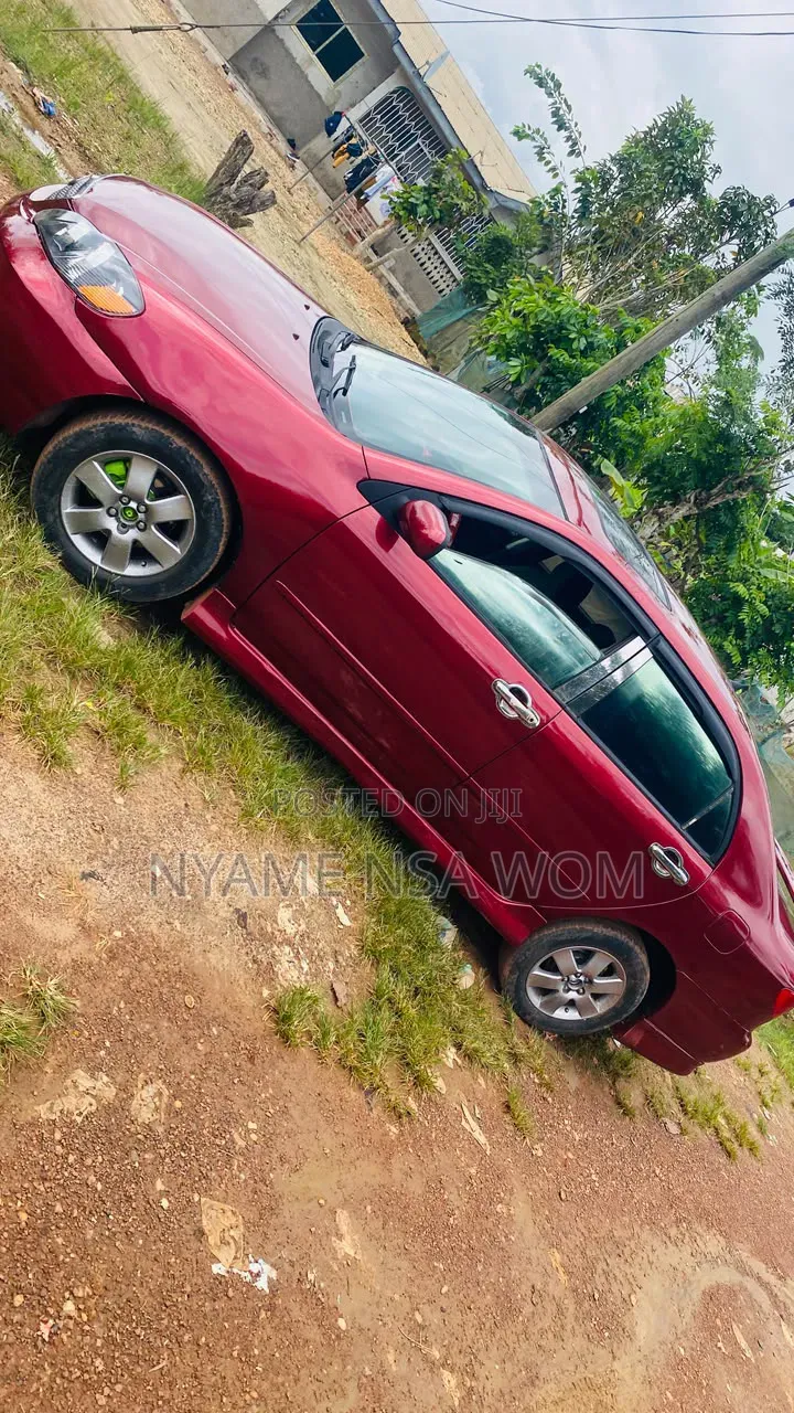 Toyota Corolla 2007 Red