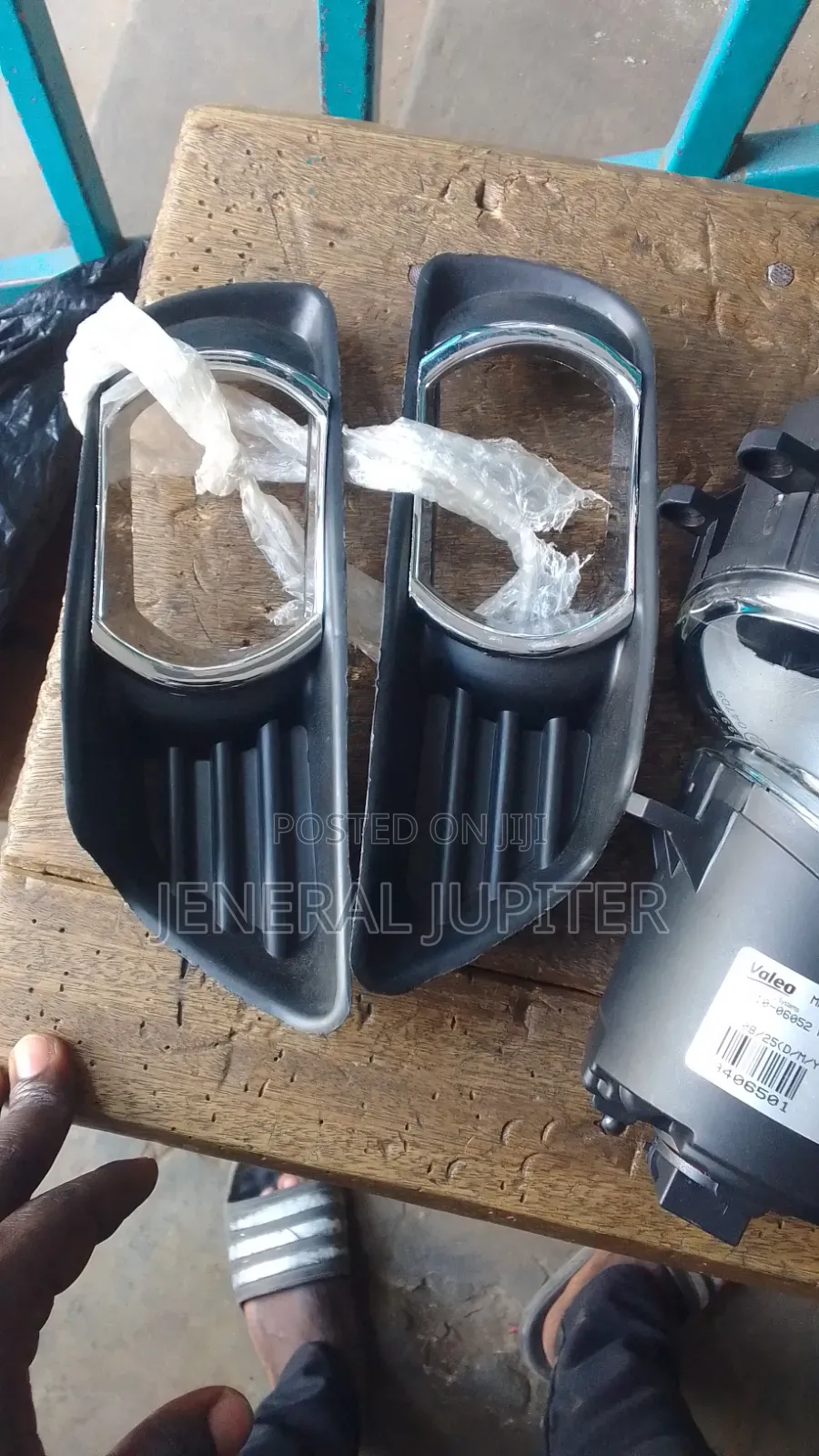 Toyota Camry 2007-2009 Foglight and Covers Set.