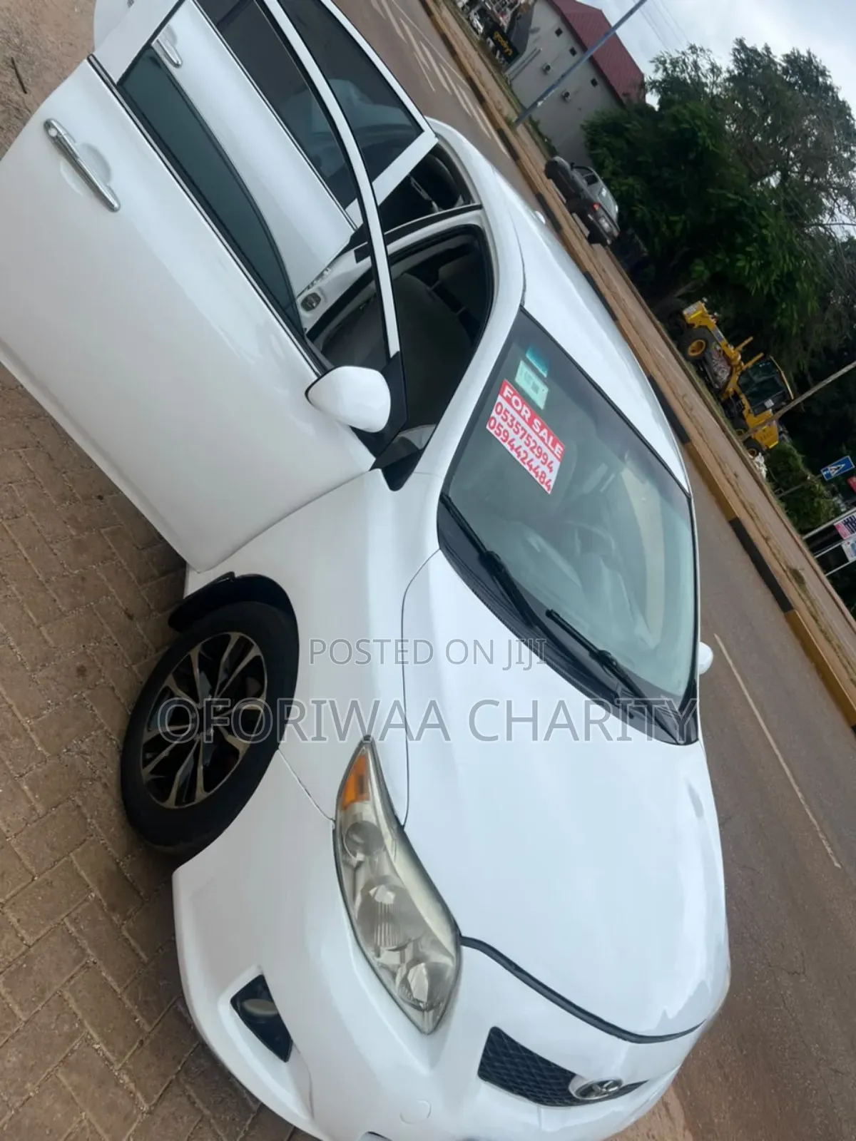 Toyota Corolla LE 4dr Sedan (1.8L 4cyl 4A) 2010 White