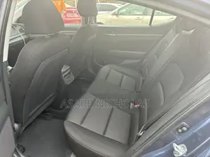 Hyundai Elantra 2018 Gray