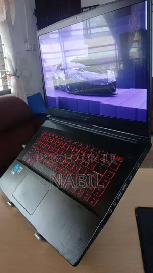 Laptop MSI GF63 16GB Intel Core i5 SSHD+SSD 1.5T
