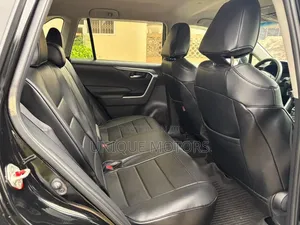 Toyota RAV4 2020 Black