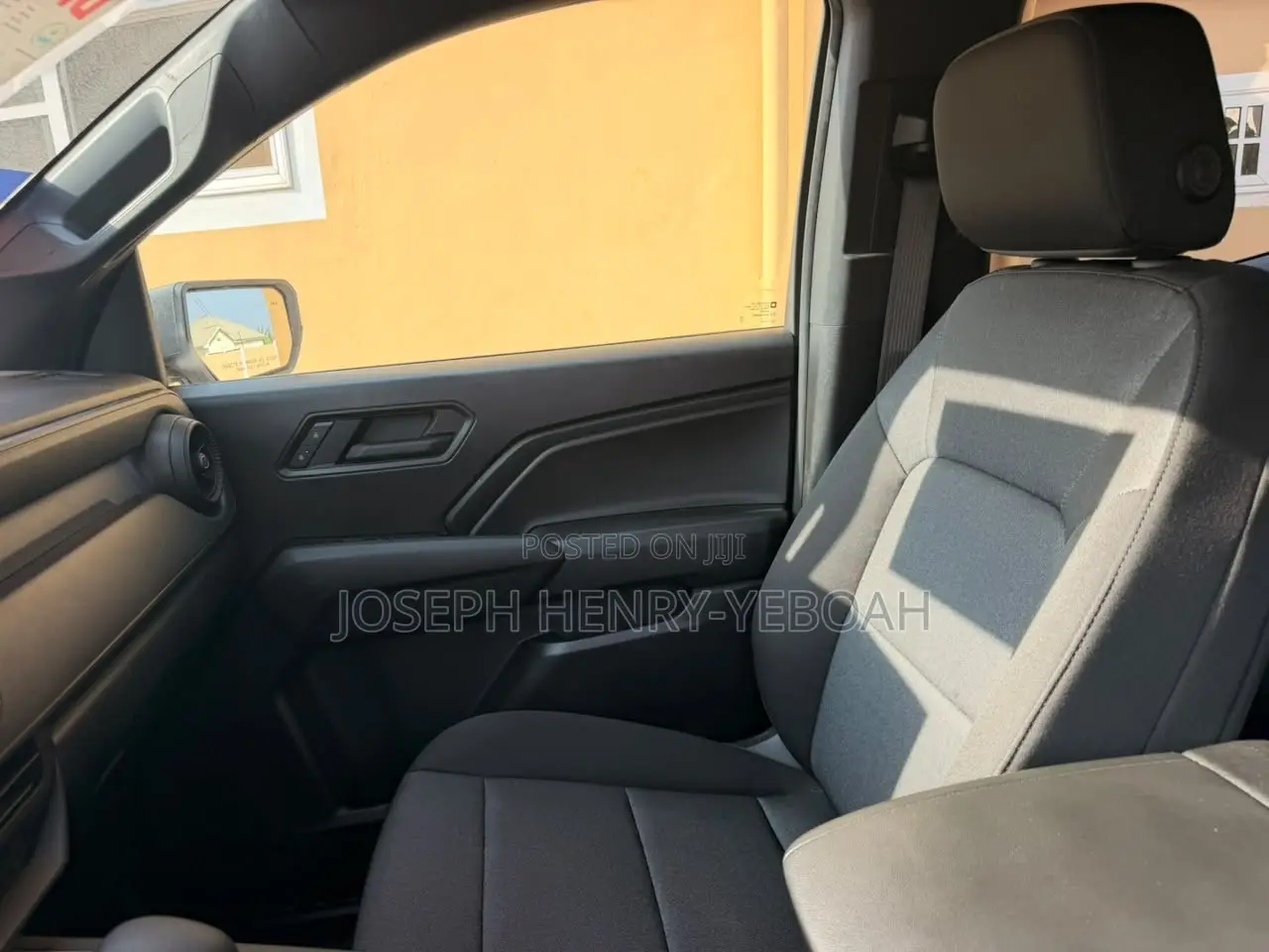 Chevrolet Silverado 2500 2025 White