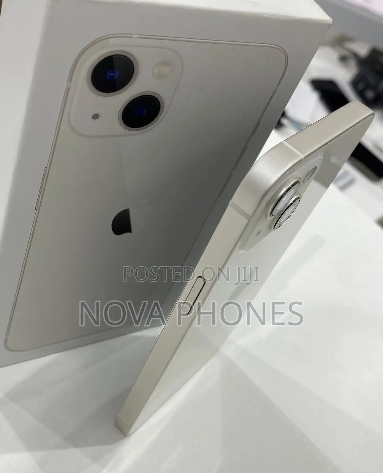 New Apple iPhone 13 128 GB White