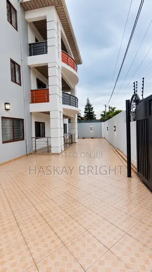 Furnished 3bdrm Apartment in East Legon for rent