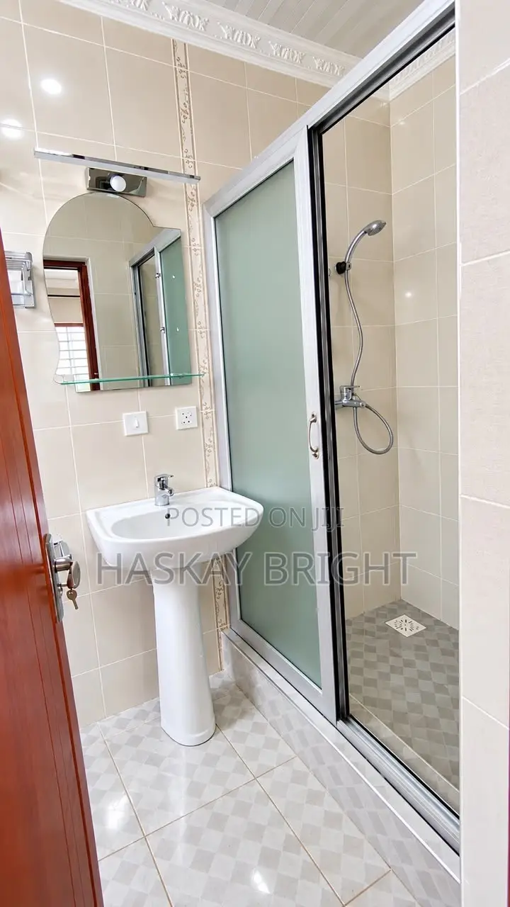 Furnished 3bdrm Apartment in East Legon for rent