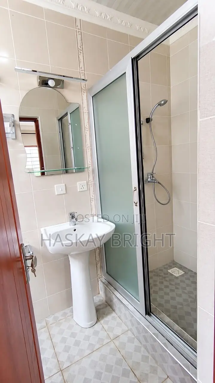 Furnished 3bdrm Apartment in East Legon for rent
