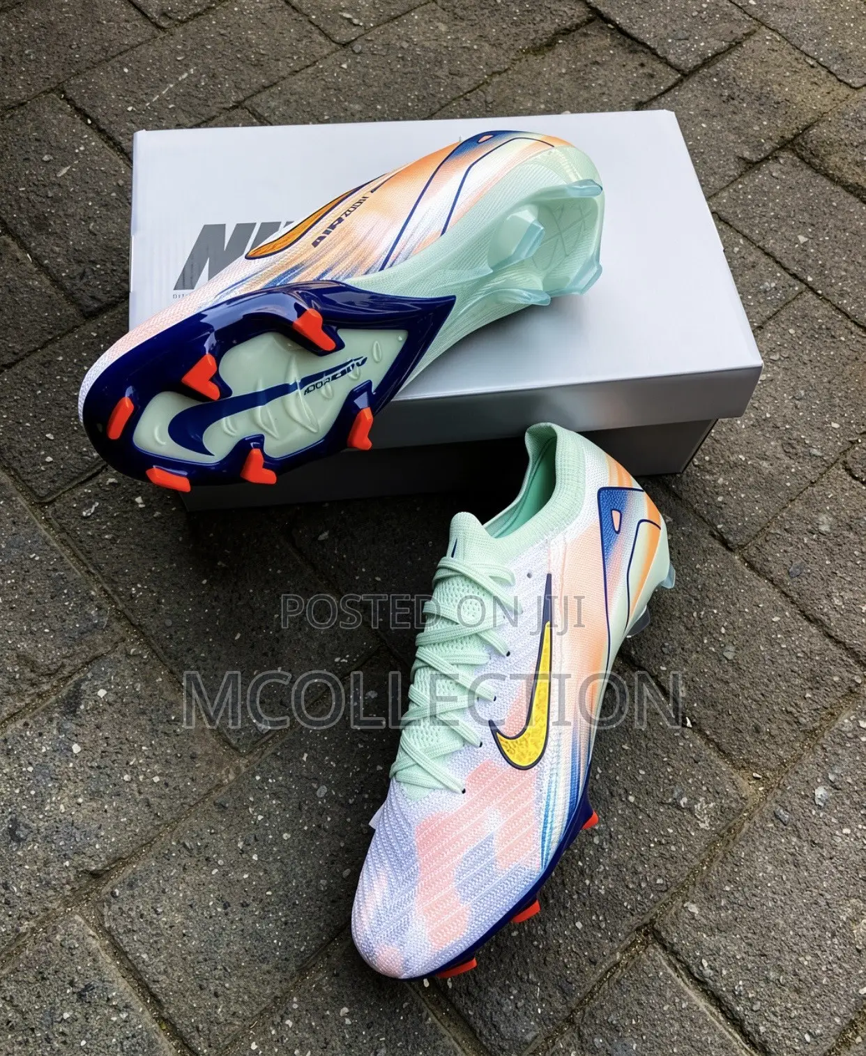 Original Boots Comes With With Guide and Grip Socks Price: 700 CEDIS