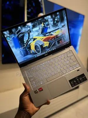 Laptop Acer Swift 3 8GB AMD Ryzen 7 SSD 1T