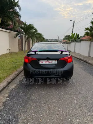 Toyota Corolla 2015 Black