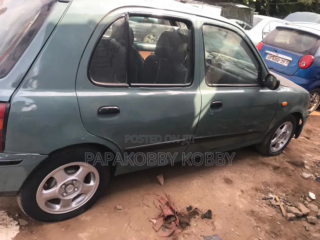 Nissan Micra 2004 Green