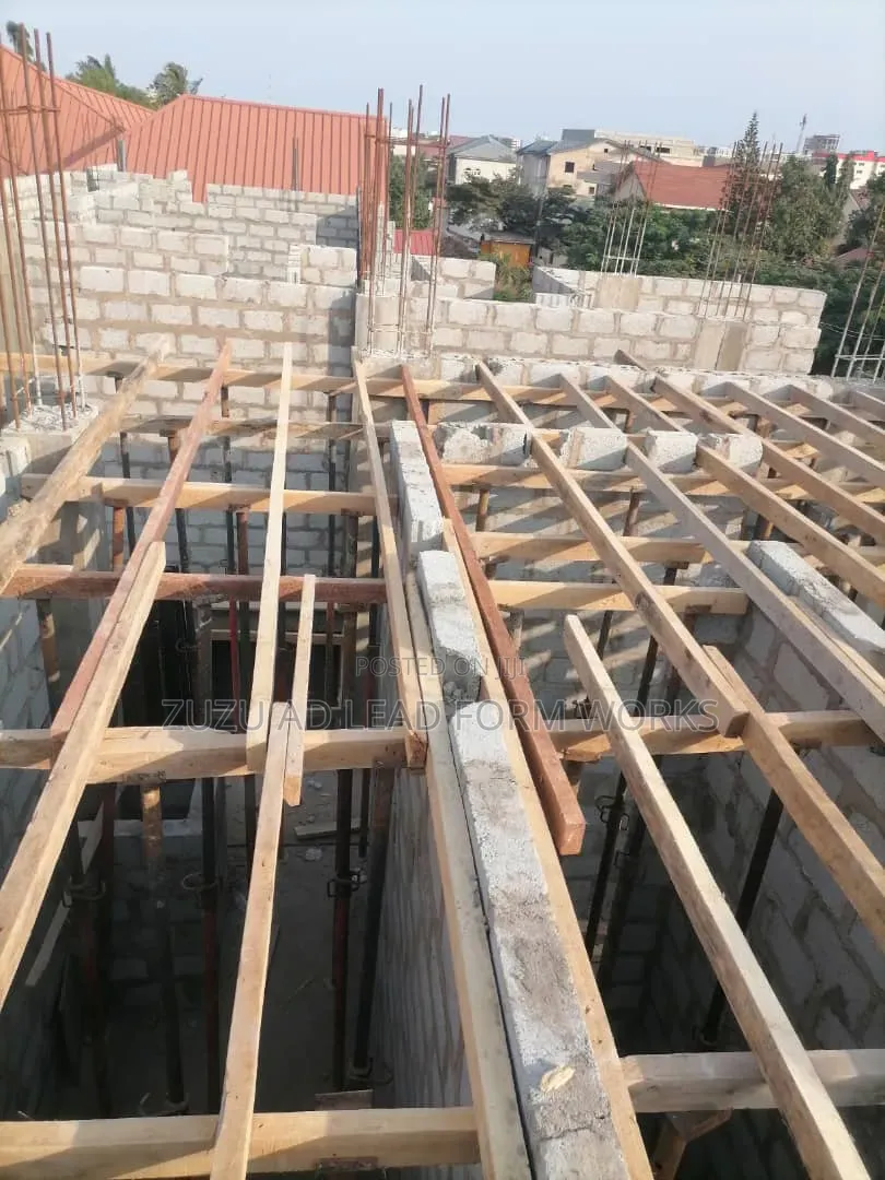 Decking Materials for Rentals With Installation and Dismantle