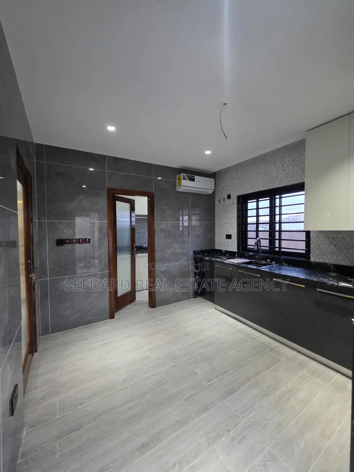 5bdrm House in Sefdard Properties, Tseaddo for rent