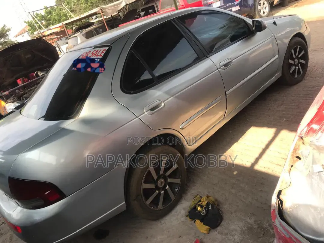 Nissan Sentra SE-R 2002 Gray