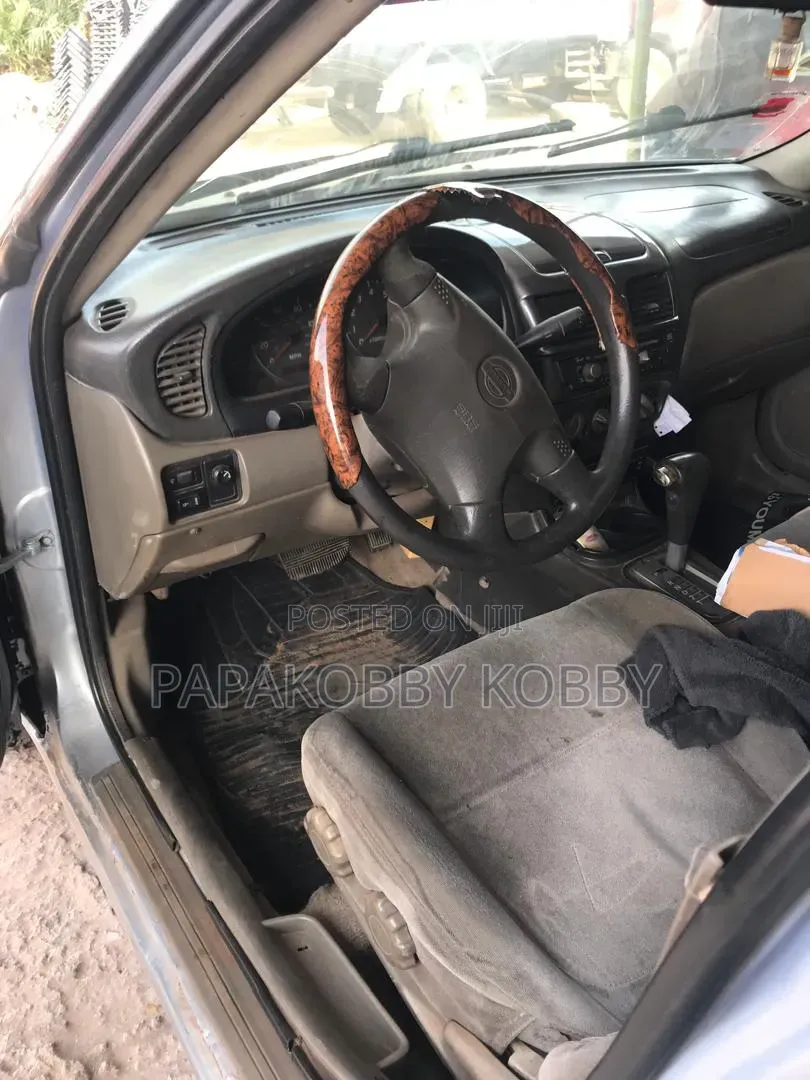 Nissan Sentra SE-R 2002 Gray