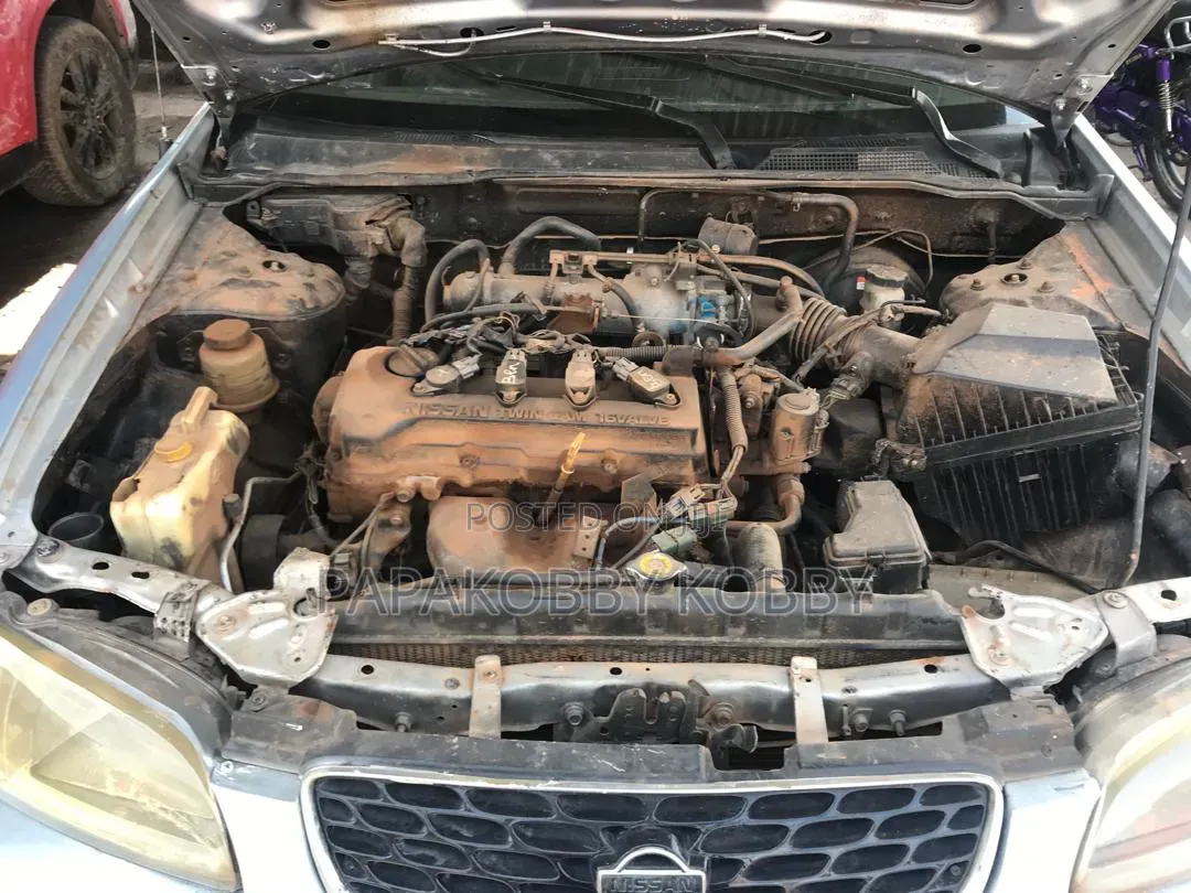 Nissan Sentra SE-R 2002 Gray