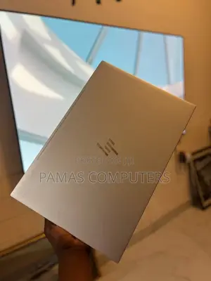 Laptop HP Envy 17 8GB Intel Core i7 SSD 1.5T