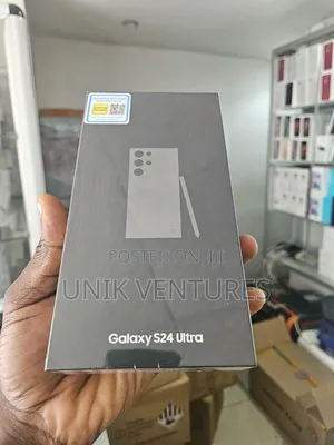 New Samsung Galaxy S24 Ultra 256 GB Black
