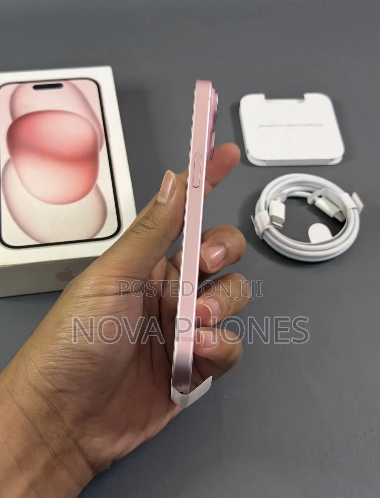 New Apple iPhone 15 128 GB Pink
