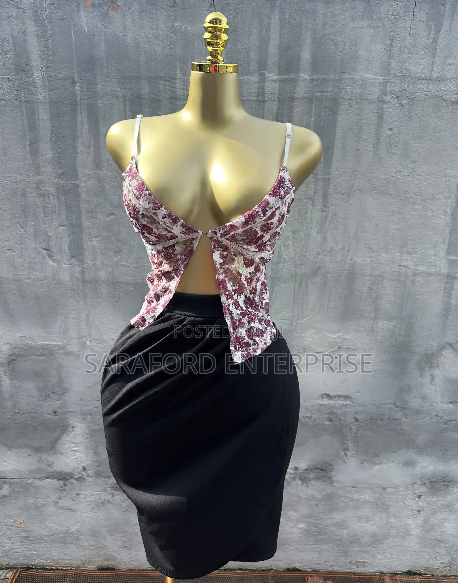 Black Tulip Skirt Top