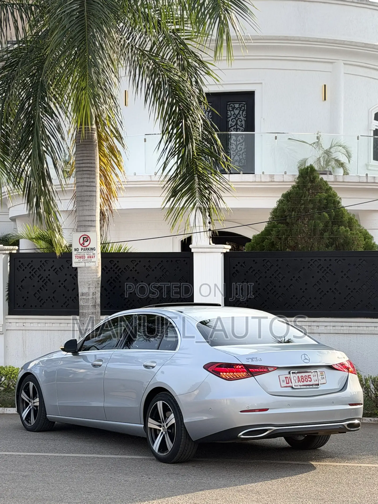 Mercedes-Benz C300 2024 Silver