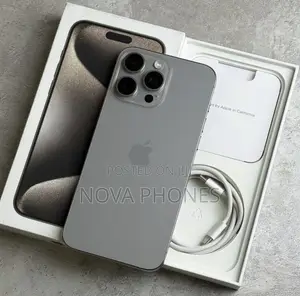 New Apple iPhone 15 Pro Max 256 GB Silver