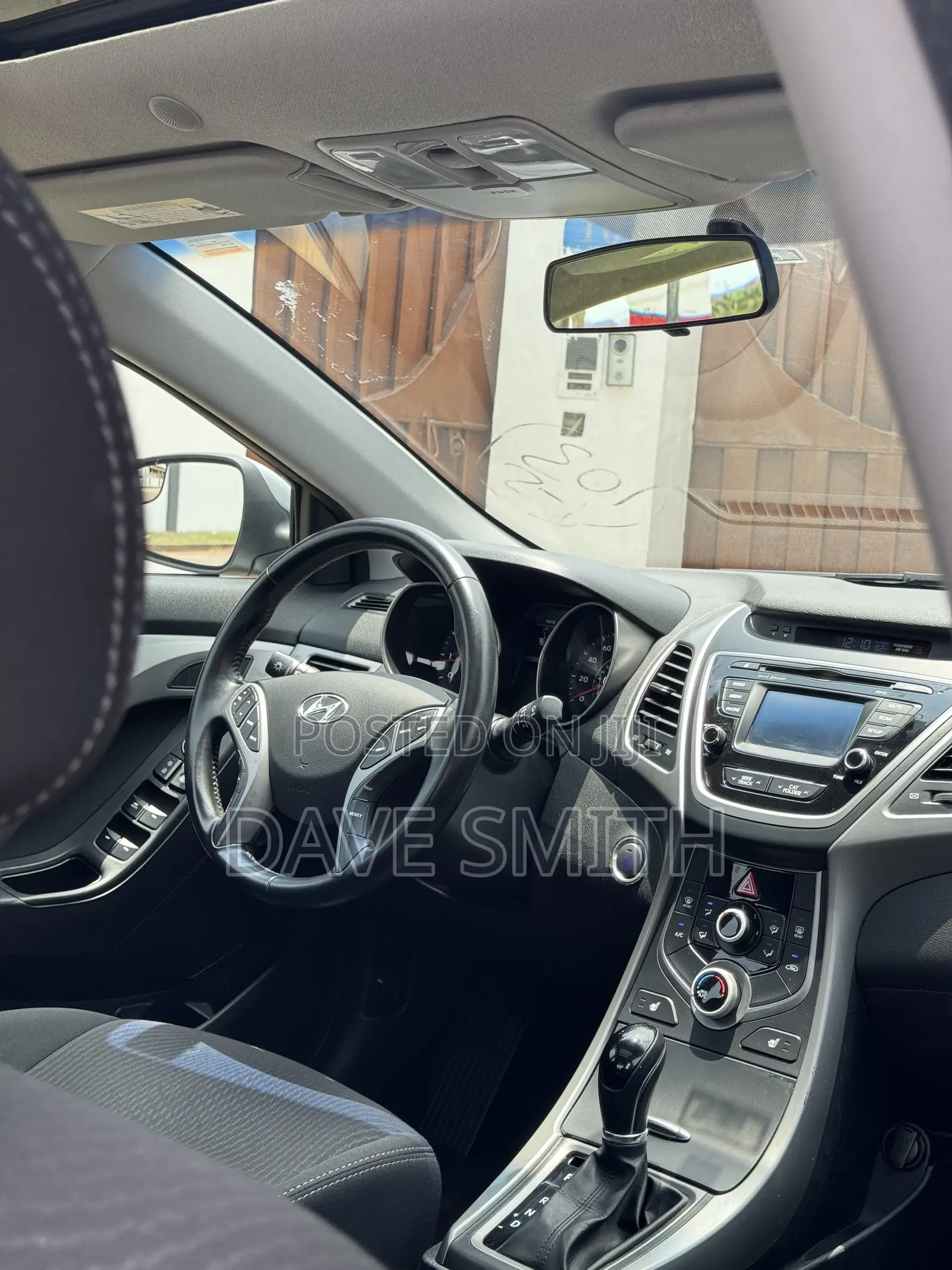 Hyundai Elantra SE Sedan FWD (1.8L 4cyl 6M) 2016 Gray