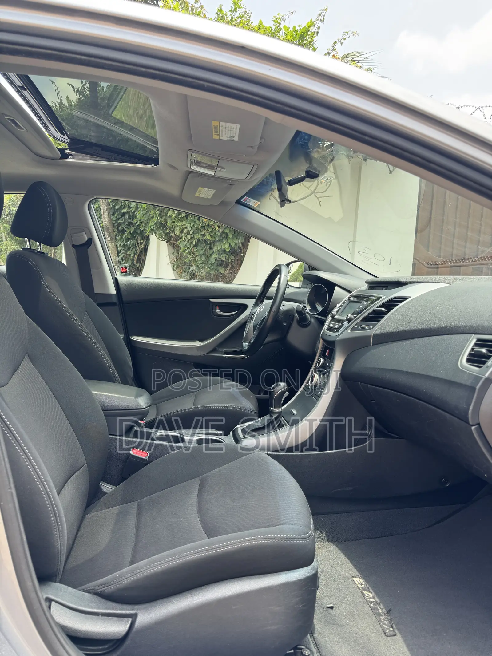 Hyundai Elantra SE Sedan FWD (1.8L 4cyl 6M) 2016 Gray