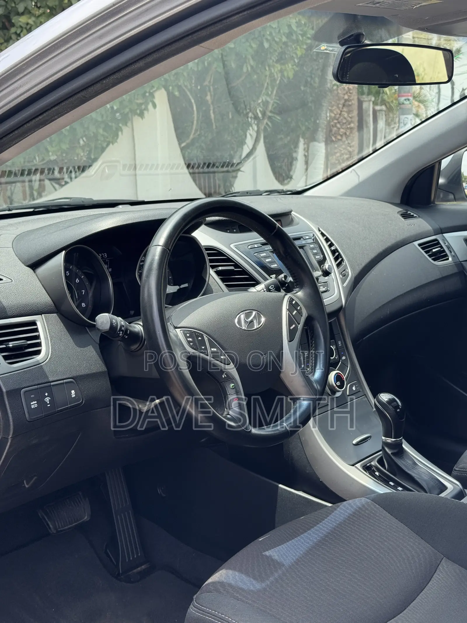 Hyundai Elantra SE Sedan FWD (1.8L 4cyl 6M) 2016 Gray
