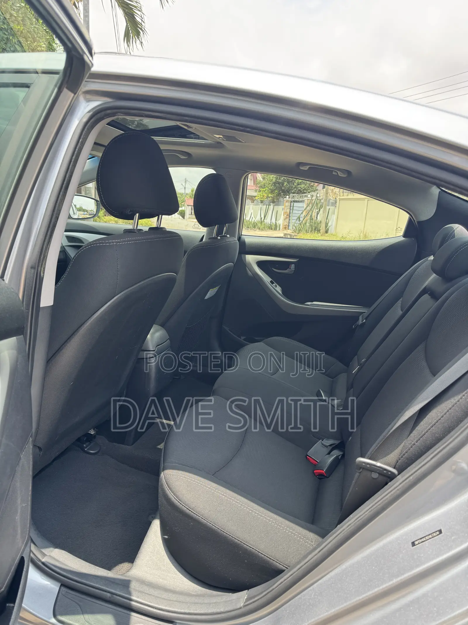 Hyundai Elantra SE Sedan FWD (1.8L 4cyl 6M) 2016 Gray