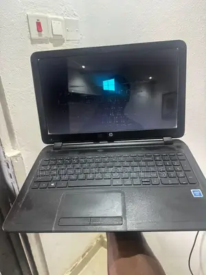 Laptop HP 15 4GB Intel Celeron HDD 500GB