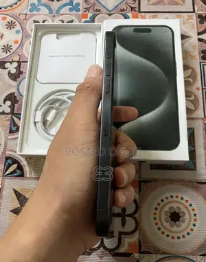 New Apple iPhone 15 Pro Max 256 GB Black