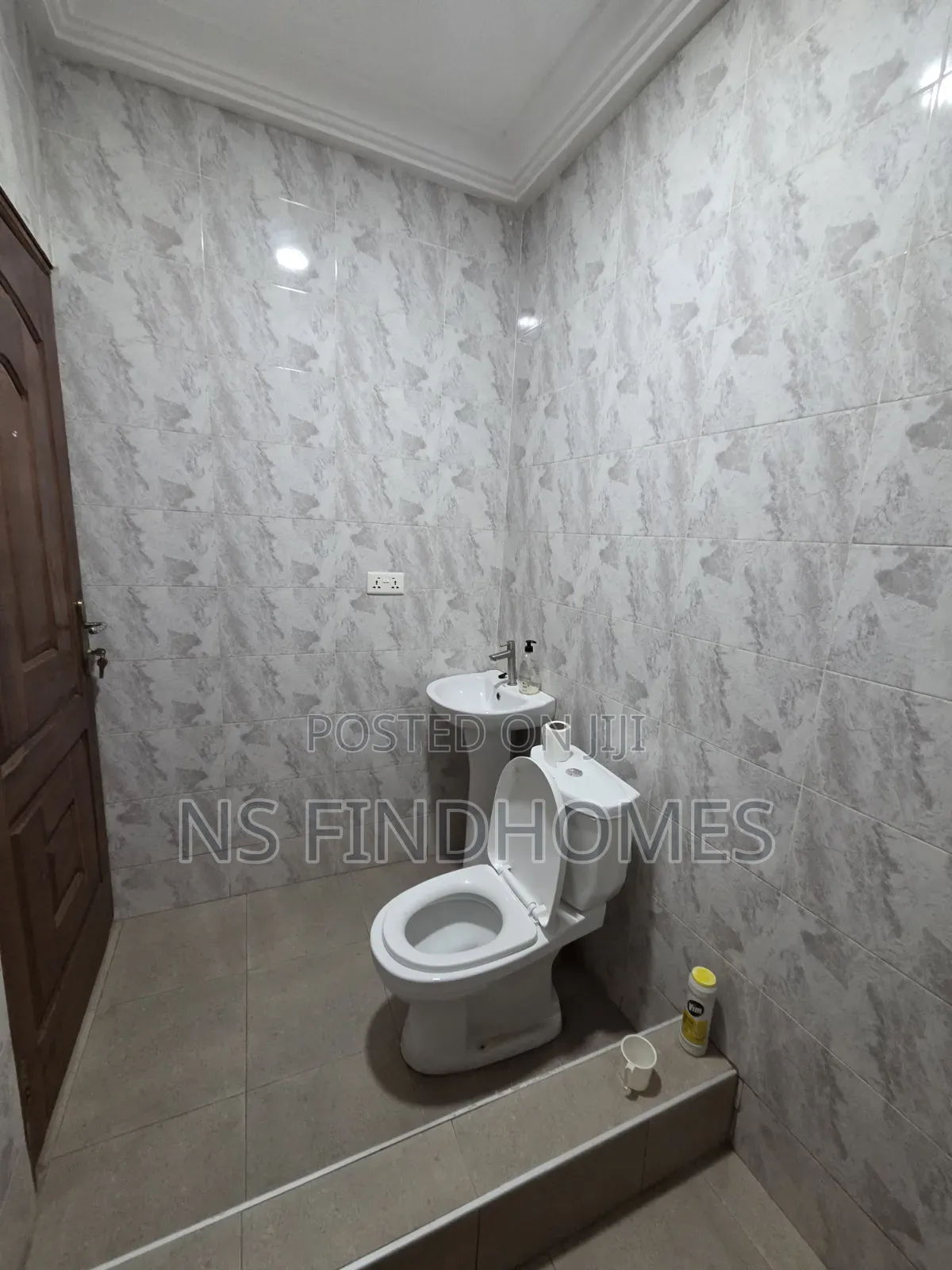 2bdrm Apartment in K -Boat Junction, Christian Village for rent
