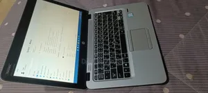 Laptop HP EliteBook 820 G3 16GB Intel Core i5 SSHD (Hybrid) 16 GB