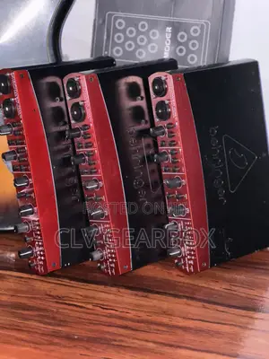 Sound Card / Audio Interface 6 Inputs and Outputs.