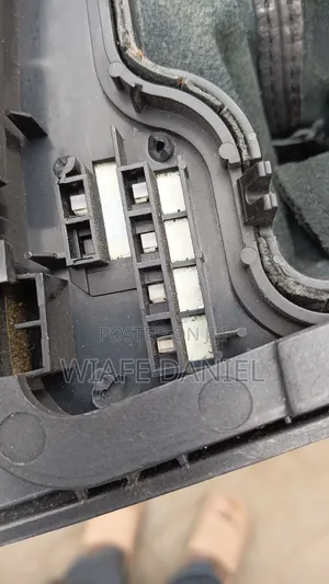 Hyundai Santafe2020 Door Locker
