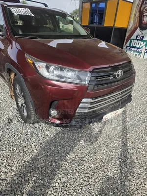 Toyota Highlander 2017 Burgundy